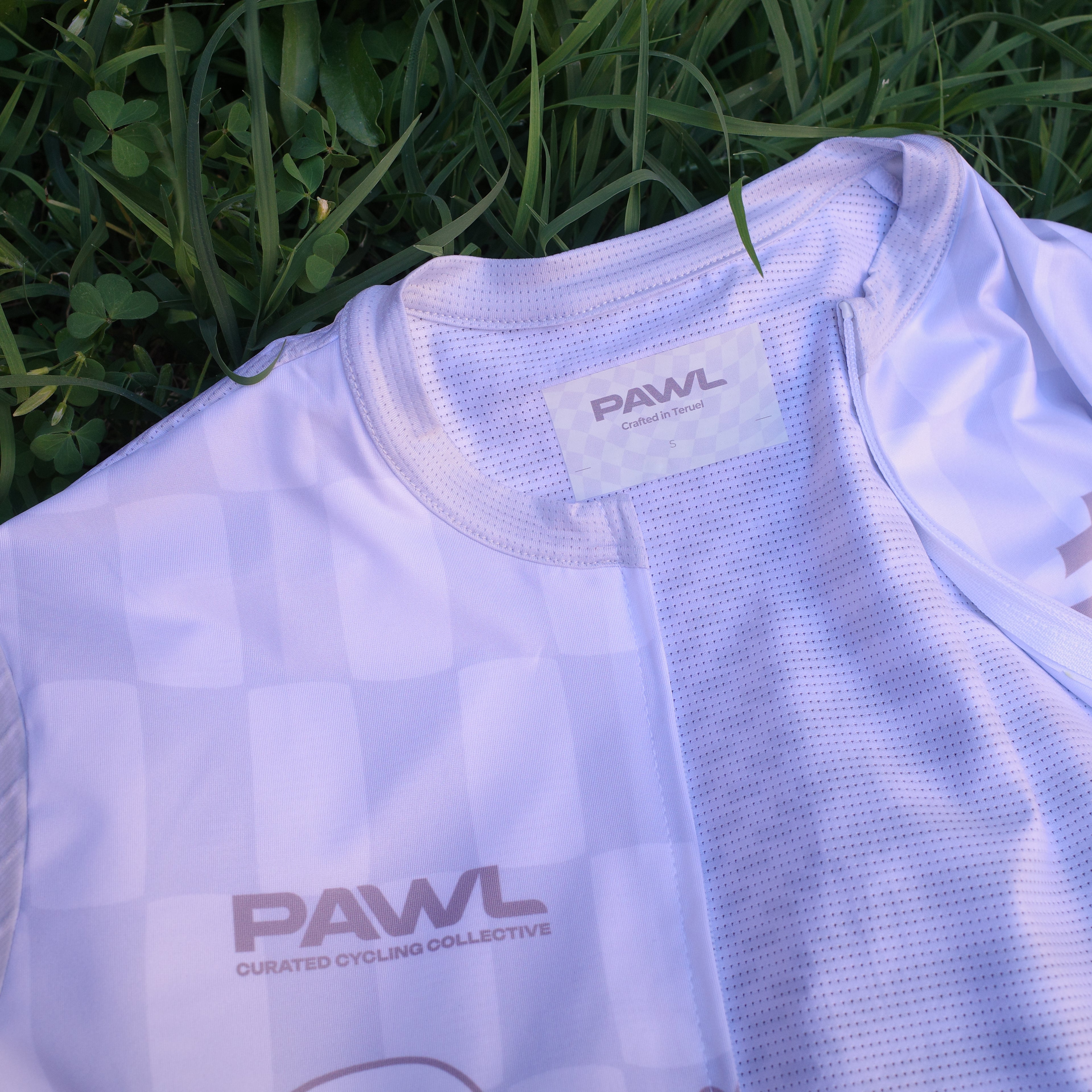Maillot Aero Marfil BRK ↗︎